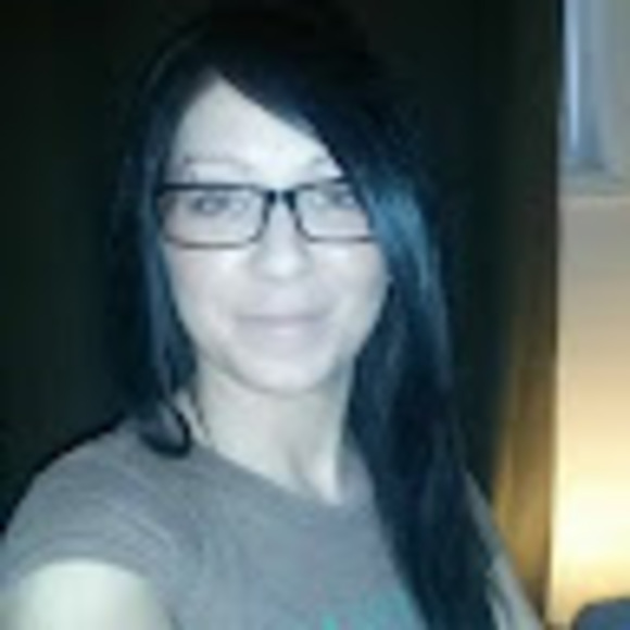 Meet your Posher, Cleo - Picture 1 of 1